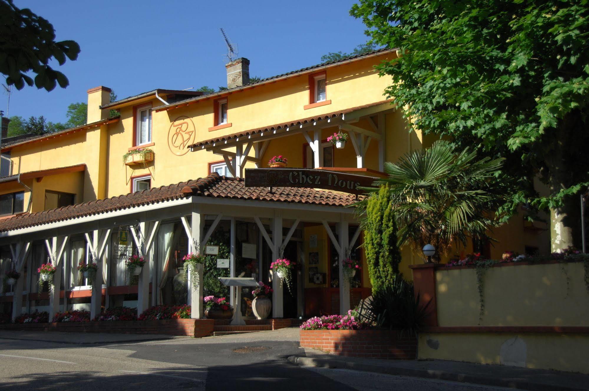 Logis Hotel Restaurant Chez Nous Sainte-Croix  Екстер'єр фото